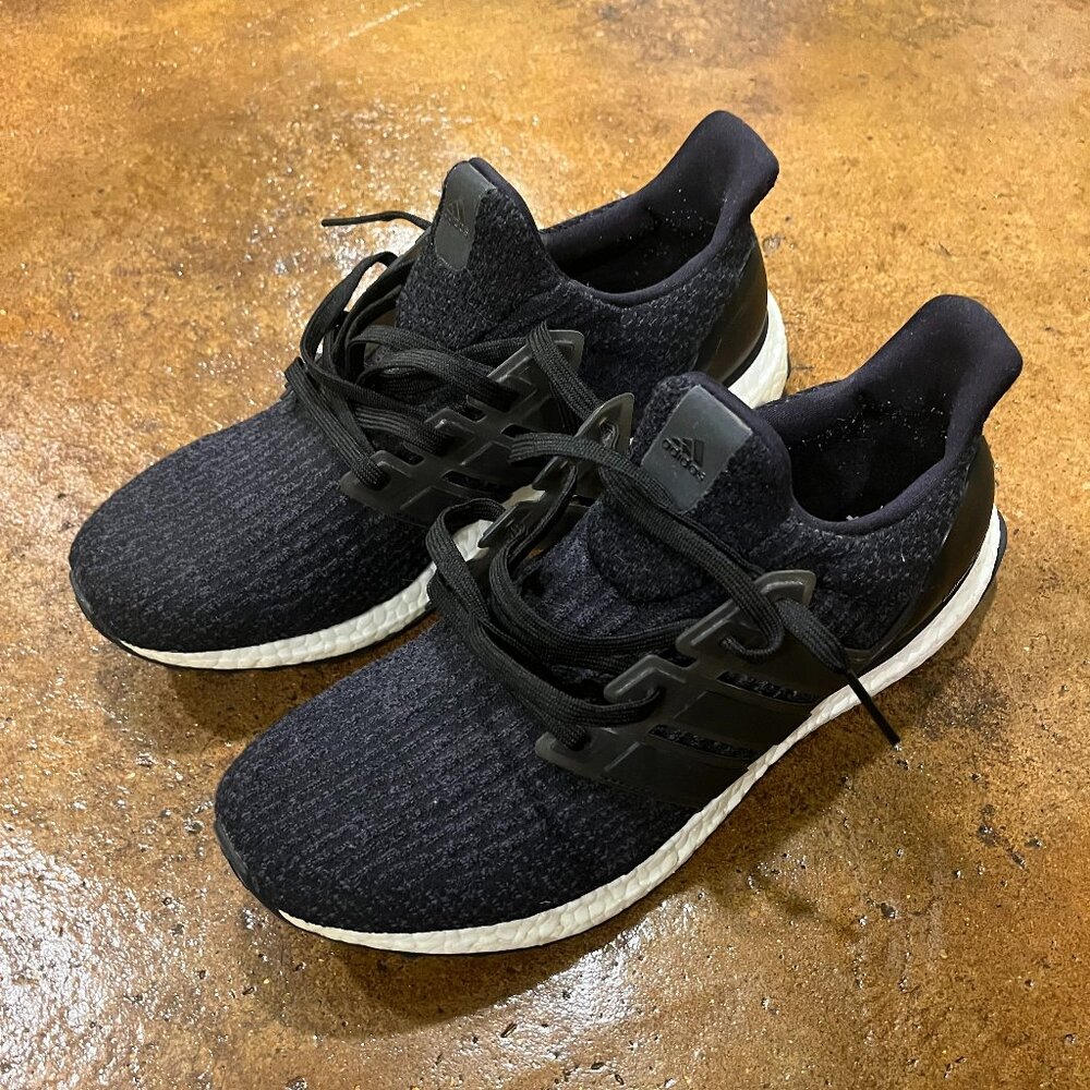 Adidas Ultraboost 3.0 Black & White sz. 10